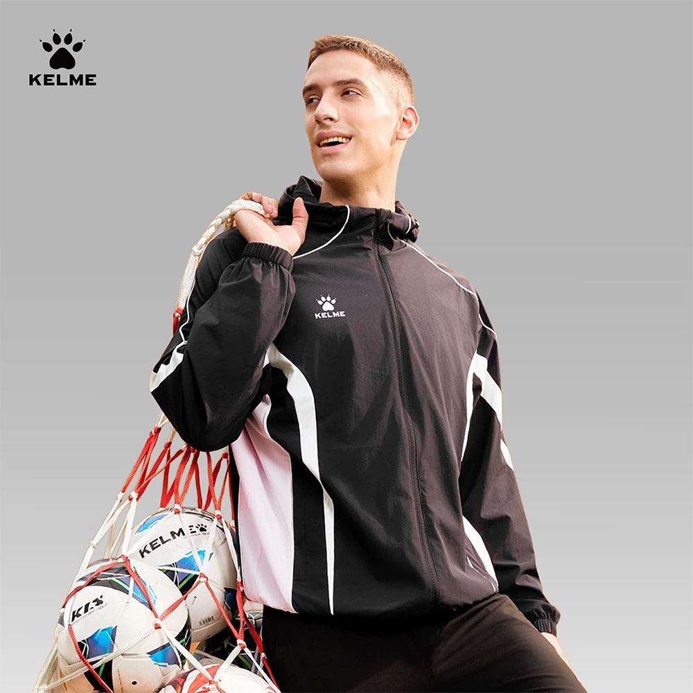 Ao khoác gió kelme Linetech mã 8661WT1216 den (1)
